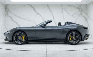 Ferrari Roma SPIDER 6