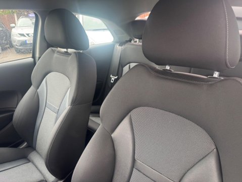 Audi A1 1.6 TDI Sport Euro 5 (s/s) 3dr 29