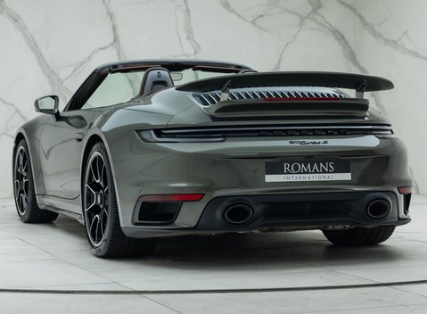 Porsche 911 Turbo S Cabriolet (992) 13