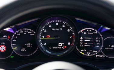 Porsche Cayenne Turbo S E-Hybrid 22