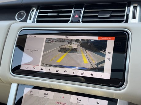 Land Rover Range Rover 3.0 D300 MHEV Westminster SUV 5dr Diesel Auto 4WD Euro 6 (s/s) (300 ps) 20