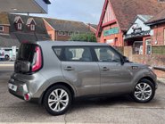 Kia Soul CONNECT PLUS 2