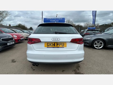 Audi A3 1.4 TFSI Sport Sportback S Tronic Euro 5 (s/s) 5dr 9