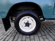 Land Rover 88 Series 111 Petrol + 7 Seats 25