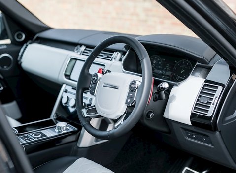 Land Rover Range Rover 5.0 SVAutobiography Dynamic 11