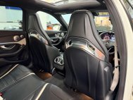 Mercedes-Benz C Class 4.0 C63 V8 BiTurbo AMG S (Premium) Saloon 4dr Petrol SpdS MCT Euro 6 (s/s) 44
