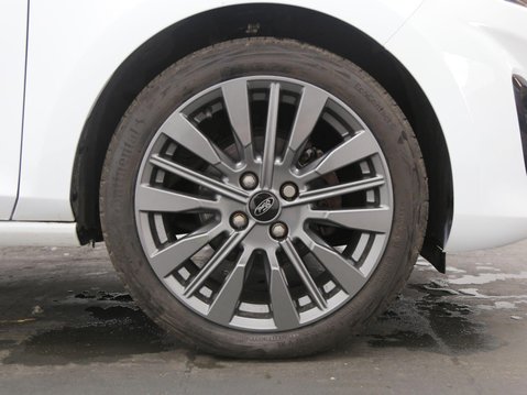 Ford Fiesta 1.0T EcoBoost Titanium X Euro 6 (s/s) 5dr 26