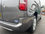 Vauxhall Combo L2H1 2300 100ps Pro Panel Van - Sat Nav / Rear Camera 27