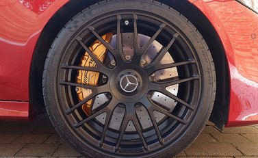 Mercedes-Benz C63 C63 S Saloon 19