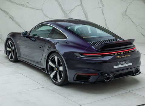 Porsche 911 SPORT CLASSIC (992) 12