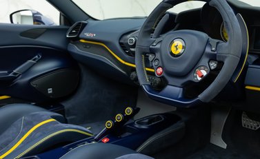 Ferrari 488 Pista Spider 13