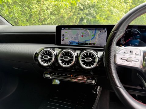 Mercedes-Benz A Class 2.0 A200d AMG Line (Premium) 8G-DCT Euro 6 (s/s) 5dr 16