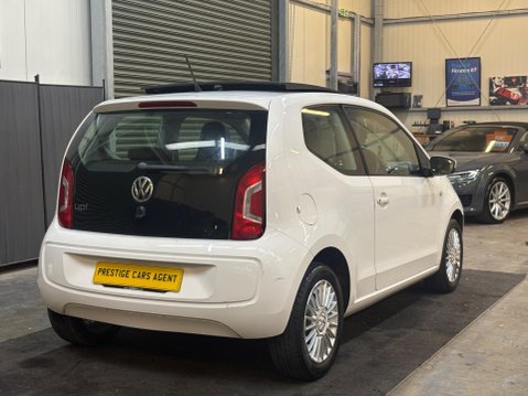 Volkswagen Up 1.0 High up! Euro 5 3dr 6