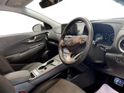 Hyundai KONA 39kWh Premium SUV 5dr Electric Auto (10.5kW Charger) (136 ps) 12