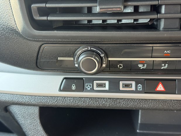 Citroen Dispatch XLWB L3H1 Low Roof Enterprise 3100 Sensors EURO 6 32