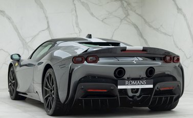 Ferrari SF90 Stradale Assetto Fiorano 3