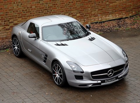 Mercedes-Benz SLS AMG GT 3
