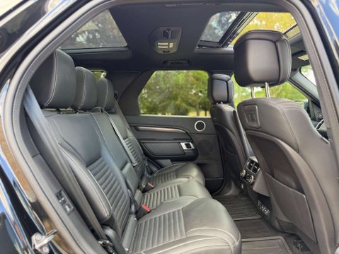 Land Rover Discovery 3.0 Discovery Metro Edition D MHEV Auto 4WD 5dr 35
