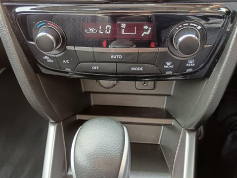Suzuki Vitara 1.4 Boosterjet SZ5 Auto Euro 6 (s/s) 5dr 27
