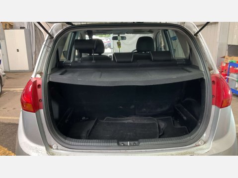 Kia Venga 1.6 3 MPV 5dr Petrol Auto Euro 5 (123 bhp) 11