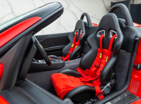 Ferrari 550 BARCHETTA Pininfarina 16