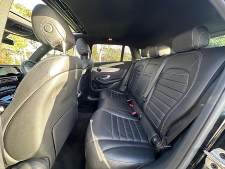 Mercedes-Benz EQC EQC 400 80kWh AMG Line (Premium) Auto 4MATIC 5dr 