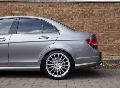 Mercedes-Benz C Class AMG 26