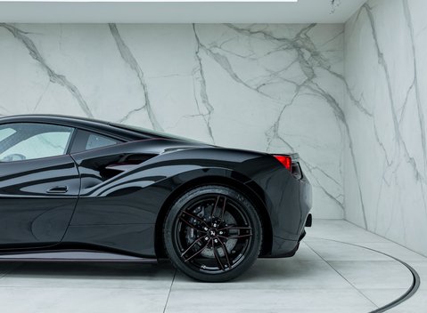 Ferrari 488 GTB Tailor Made 54