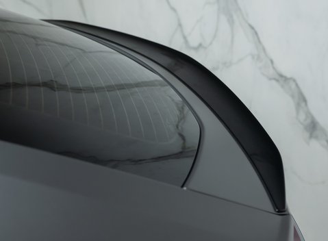 Lamborghini Urus S 33