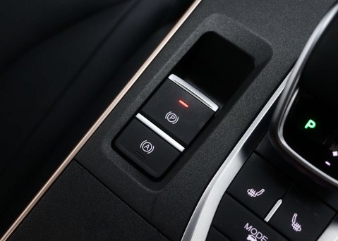 OMODA 5 1.6 5 Noble Auto 5dr 29