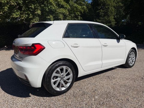 Audi A1 1.0 TFSI 30 Sport Sportback S Tronic Euro 6 (s/s) 5dr 7
