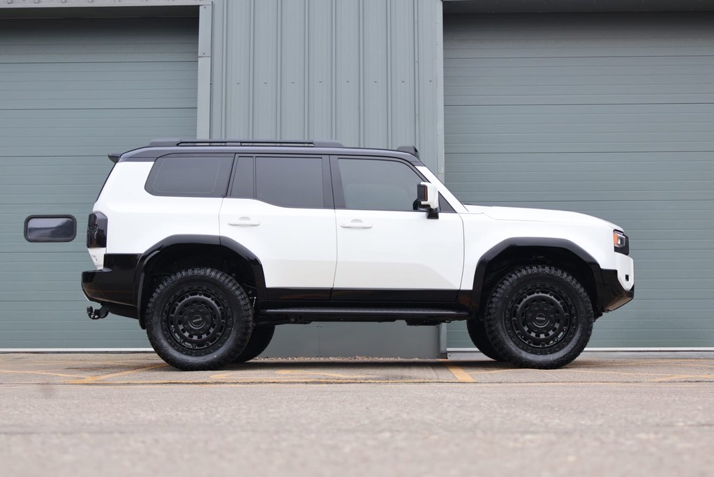 Toyota Land Cruiser Brand new delivery miles  LC250 COMMERCIAL styled at Seeker Rear seats  10