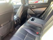 Land Rover Range Rover Velar 3.0 Range Rover Velar R-Dynamic HSE D300 Auto 4WD 5dr 32