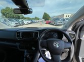 Vauxhall Vivaro SWB L1H1 Low Roof Sportive 2700 Air Con Sensors EURO 6 NO VAT 44