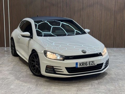 Volkswagen Scirocco 2.0 Scirocco R-Line BlueMotion Technology TDI Semi-Auto 3dr 1