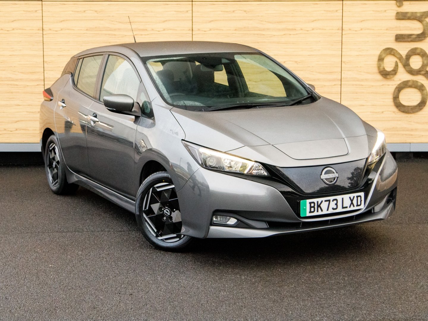 2023 Nissan Leaf