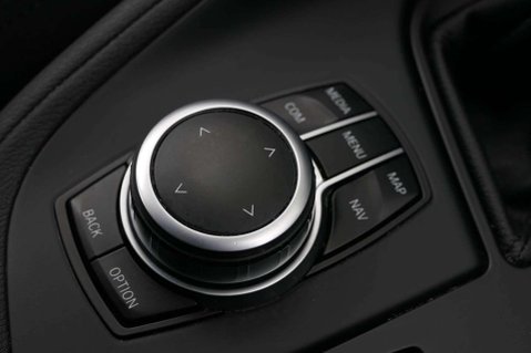 BMW X1 SDRIVE18I SE 21