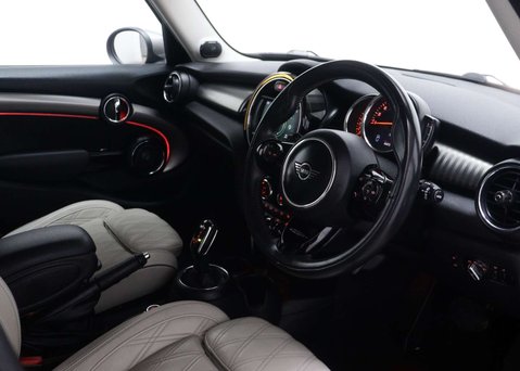 Mini Hatch 2.0 Cooper S Exclusive Auto 5dr 42