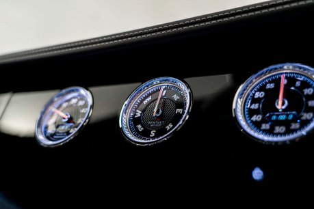 Bentley Continental GT V8. MULLINER SPEC. TOURING SPEC. CENTENARY SPEC. ROTATING DISPLAY. B&O. 43
