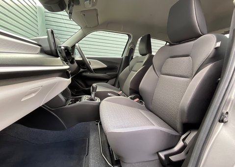 Suzuki Swift MOTION 8