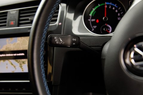 Volkswagen Golf E-GOLF 14