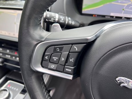 Jaguar F-Pace 2.0 D180 R-Sport Auto AWD Euro 6 (s/s) 5dr 44