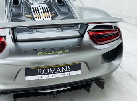 Porsche 918 Spyder 42