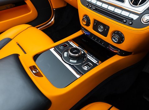 Rolls-Royce Dawn 23