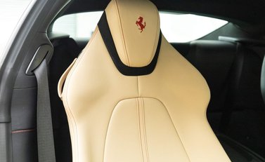 Ferrari Roma 3.8T V8 F1 DCT Euro 6 (s/s) 2dr 7