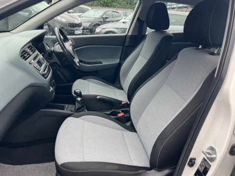 Hyundai i20 1.2 Blue Drive SE Euro 6 (s/s) 5dr 21