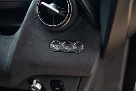 McLaren 720S 4.0T V8 Performance SSG Euro 6 (s/s) 2dr 31