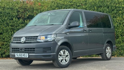 Volkswagen Transporter Shuttle S | T32 | 8 Seats | No VAT | Euro 6 | Vanlux
