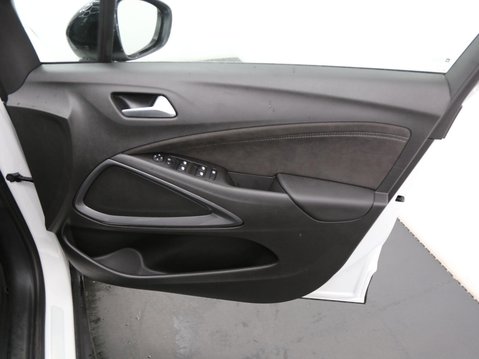 Vauxhall Crossland 1.2 Turbo Ultimate Euro 6 (s/s) 5dr 20