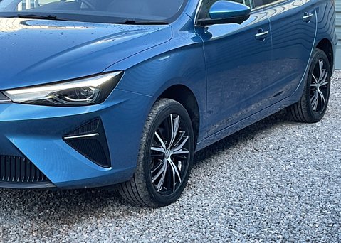 MG MG5 EV 61kWh TROPHY 4